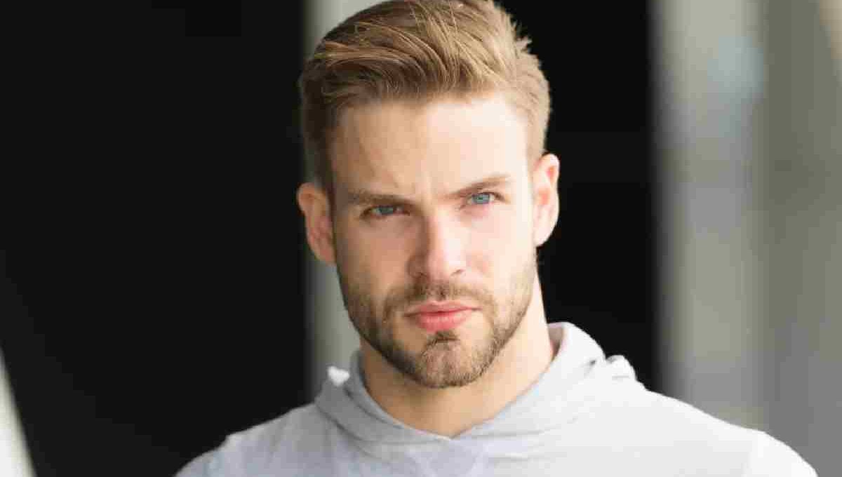 Hairstyle for Heart Shaped Face Male